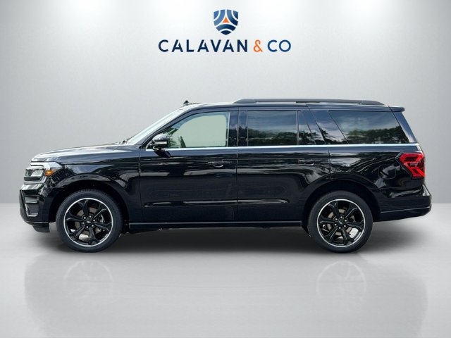 Used 2023 Ford Expedition Limited AWD/4WD image 4