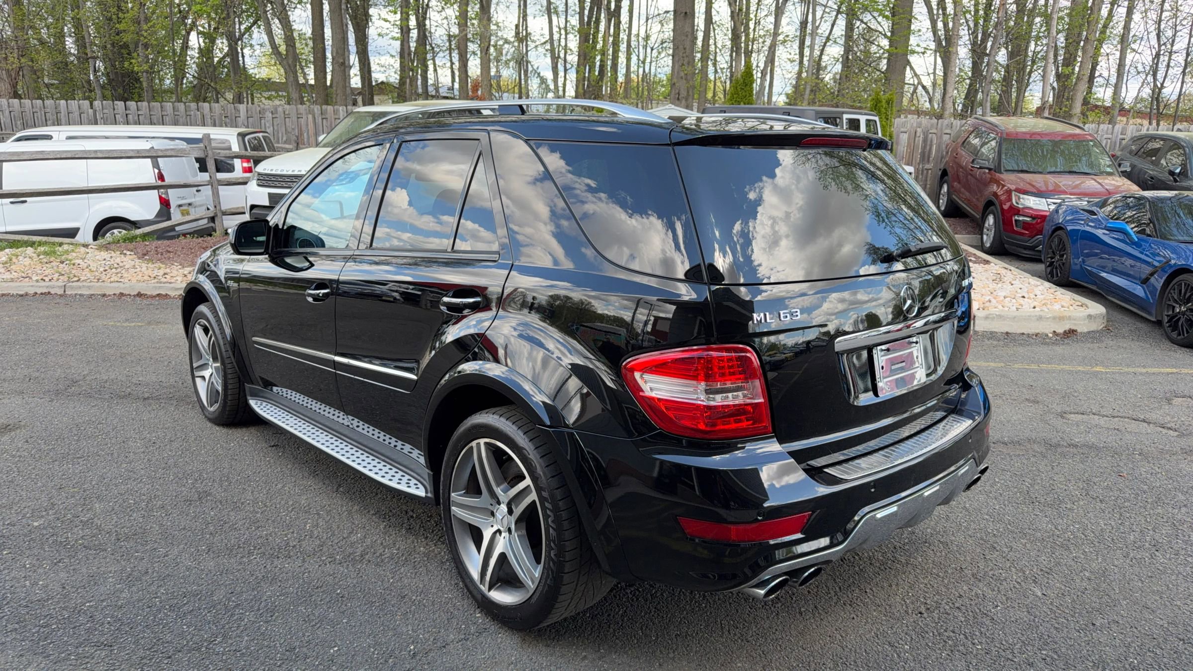 Used 2010 Mercedes-Benz ML 63 AMG 4MATIC image 7