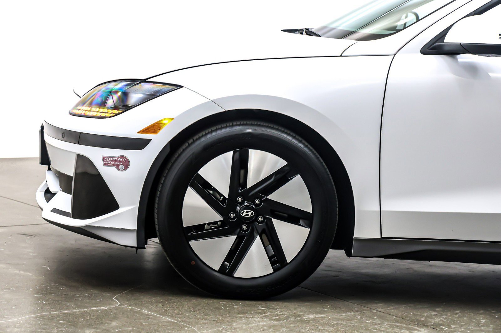 Used 2025 Hyundai Ioniq 6 SE image 10