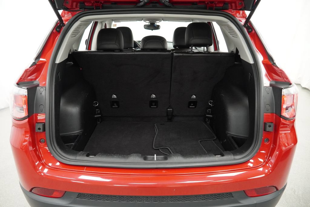 Certified 2020 Jeep Compass Latitude AWD/4WD image 44