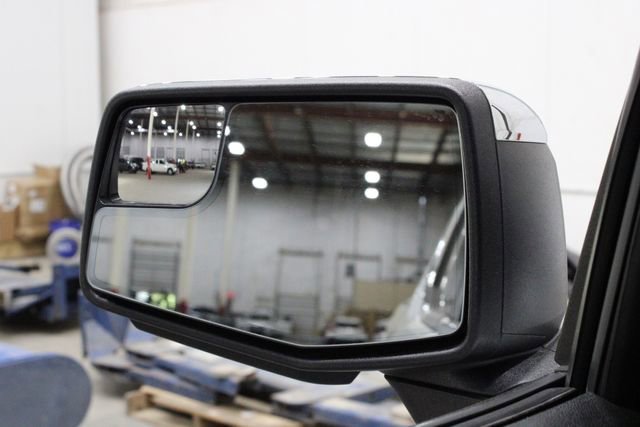 Used 2019 Chevrolet Silverado 1500 LTZ image 41