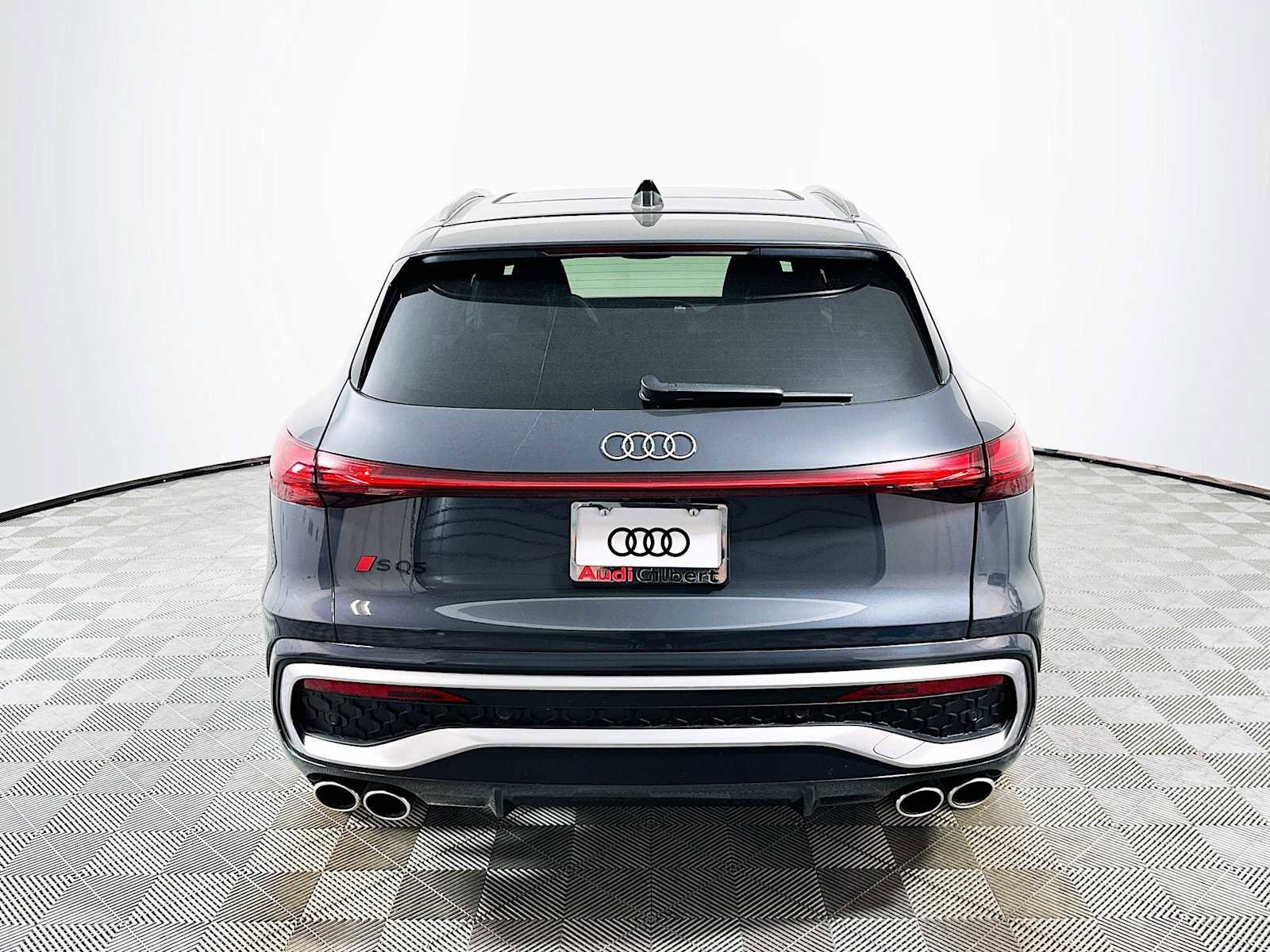 New 2025 Audi SQ5 Prestige image 6