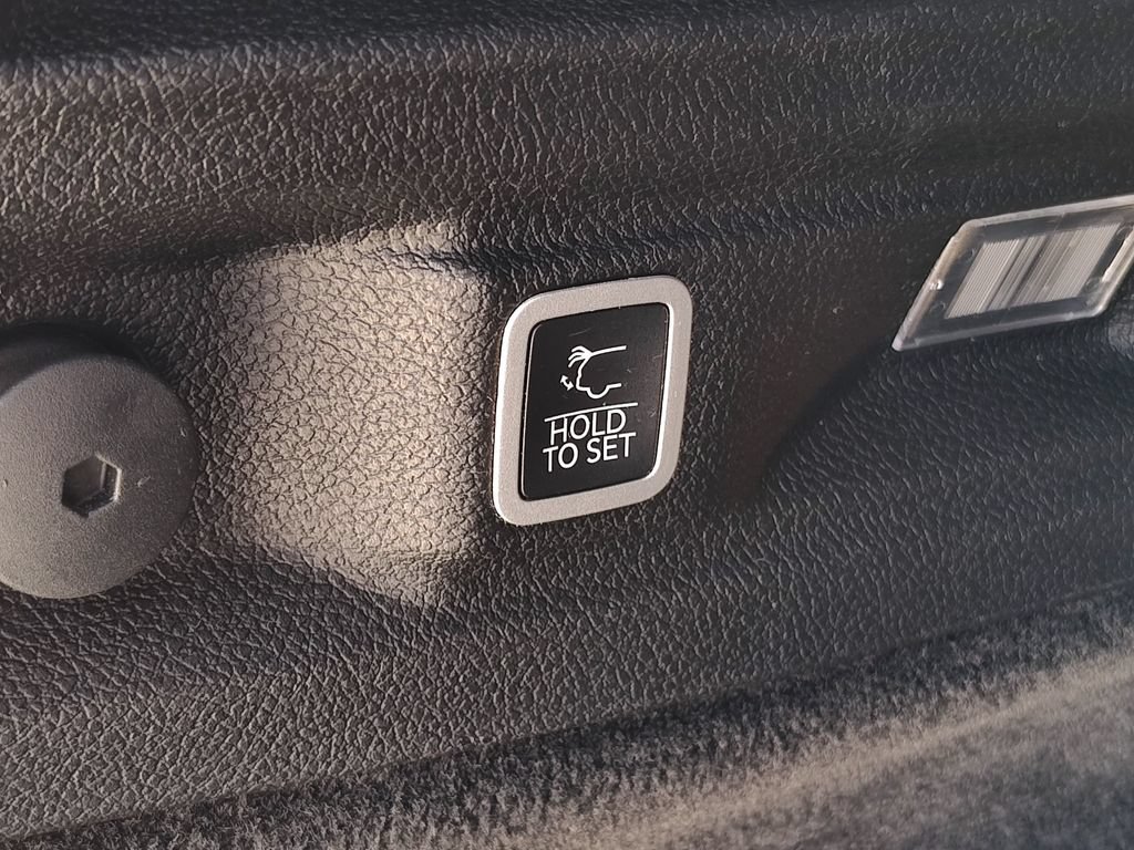 Used 2021 Jeep Grand Cherokee L Summit AWD/4WD image 11