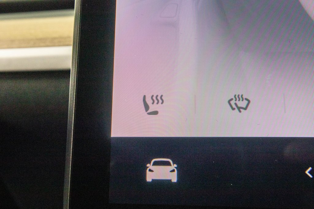 Used 2023 Tesla Model Y Long Range image 22