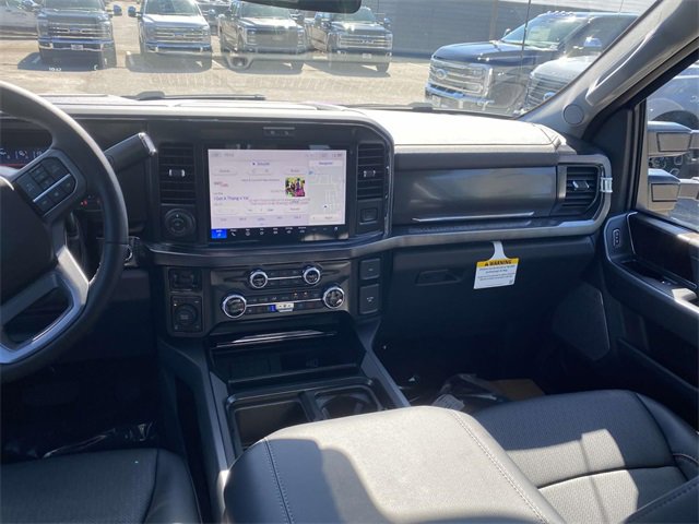 New 2026 Ford F350 4x4 Crew Cab Super Duty image 12