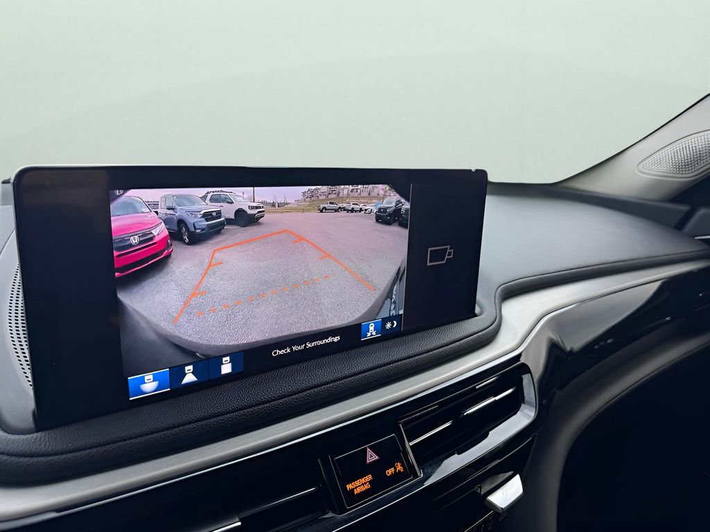 Used 2025 Acura MDX FWD image 26