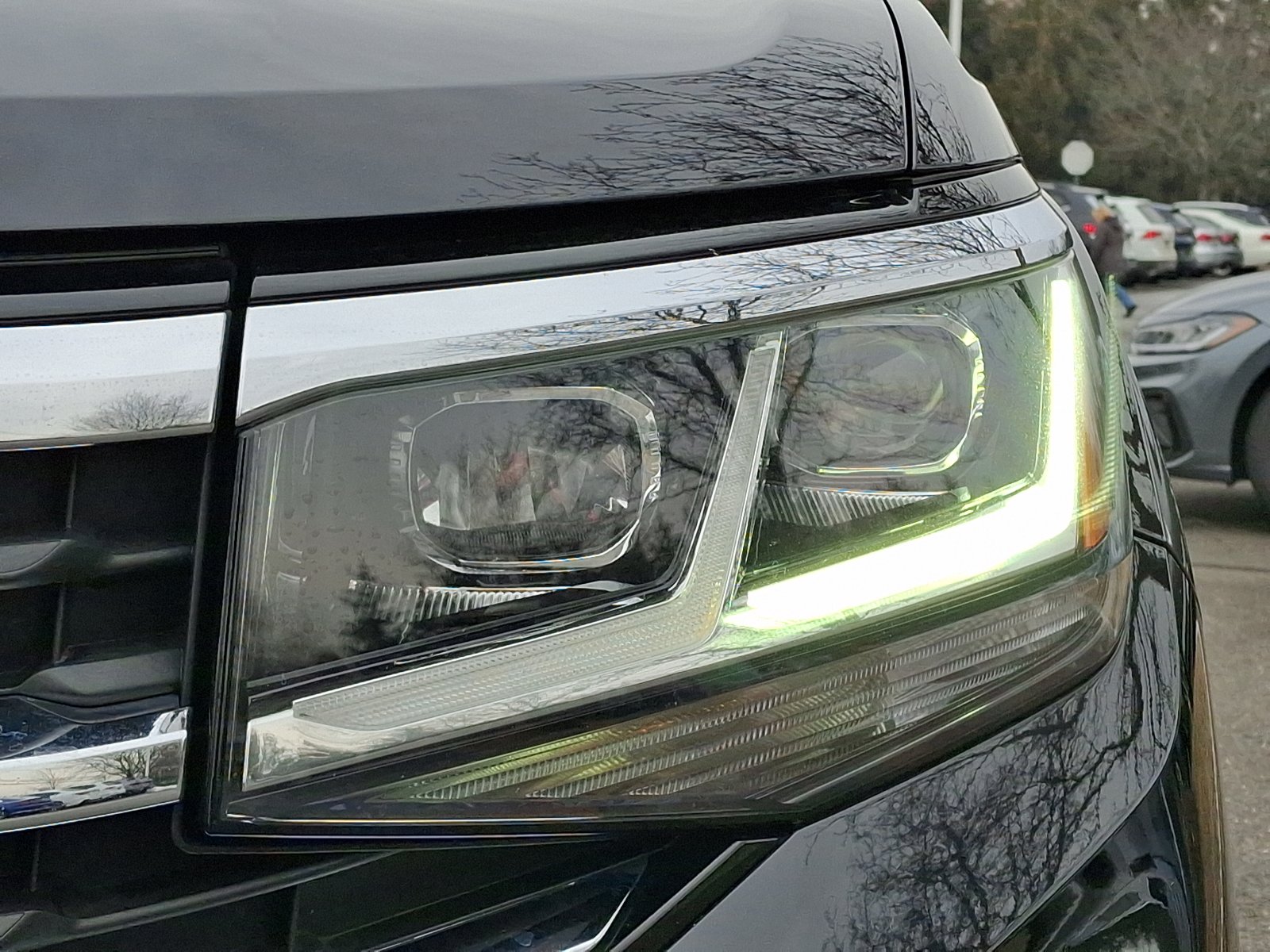 Certified 2023 Volkswagen Atlas Cross Sport SE image 10