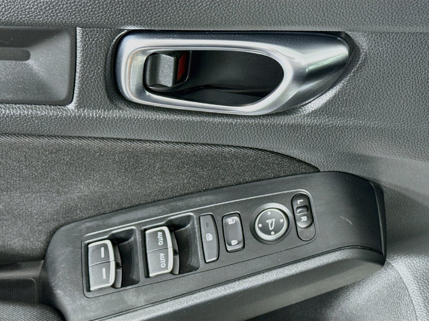 Used 2025 Honda Civic Sport image 21