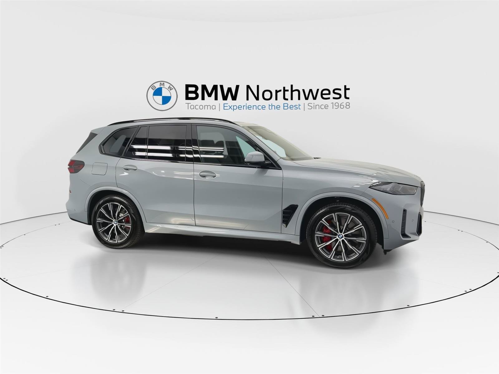 New 2026 BMW X5 xDrive50e w/ M Sport Package AWD/4WD image 5