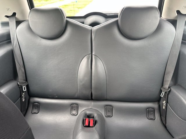 Used 2004 MINI Cooper S FWD image 10
