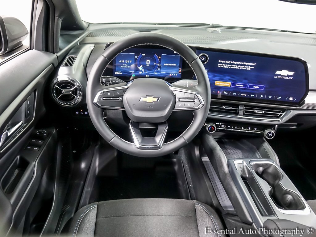 New 2026 Chevrolet Equinox EV LT image 11