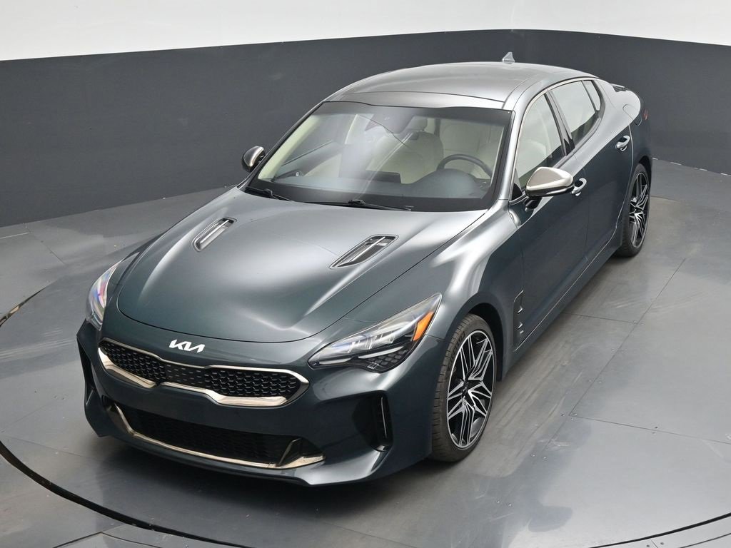 Certified 2022 Kia Stinger GT1 image 35