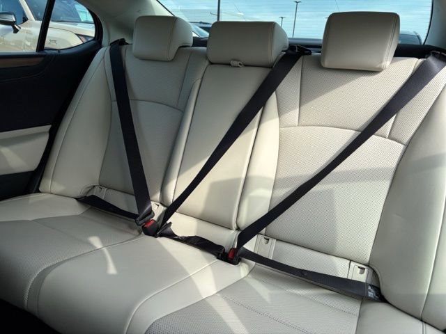 Used 2025 Lexus ES 350 w/ Premium Package image 25