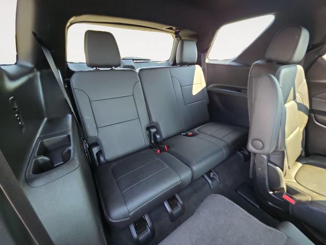 Used 2023 Chevrolet Traverse LT AWD/4WD image 17