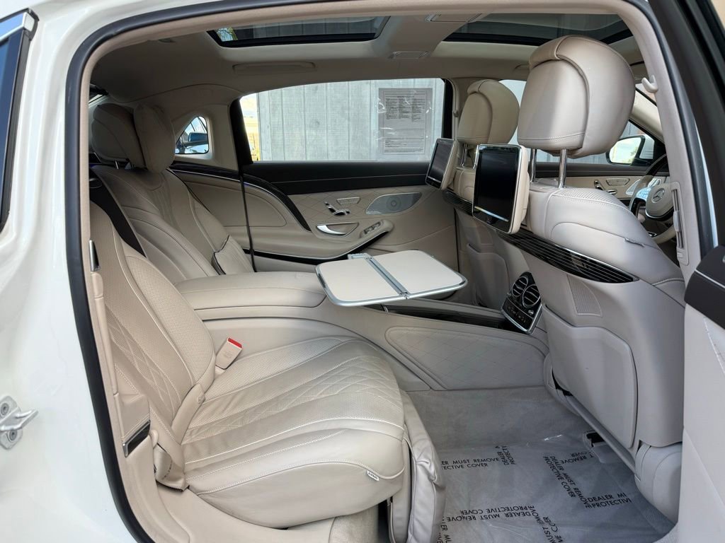 Used 2017 Mercedes-Benz Maybach S 550 4MATIC image 18