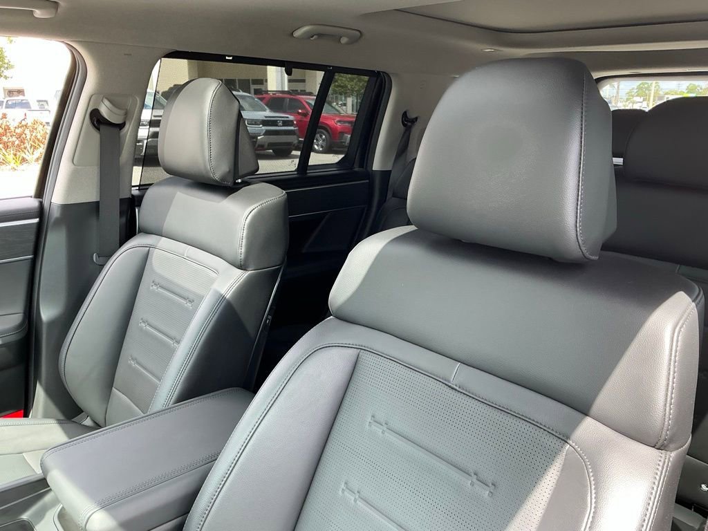 Used 2026 Hyundai Santa Fe Limited image 21