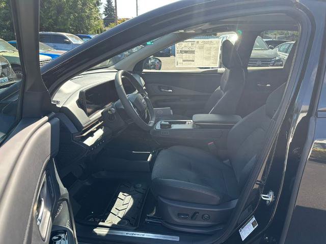 Certified 2025 Nissan Ariya AWD image 15