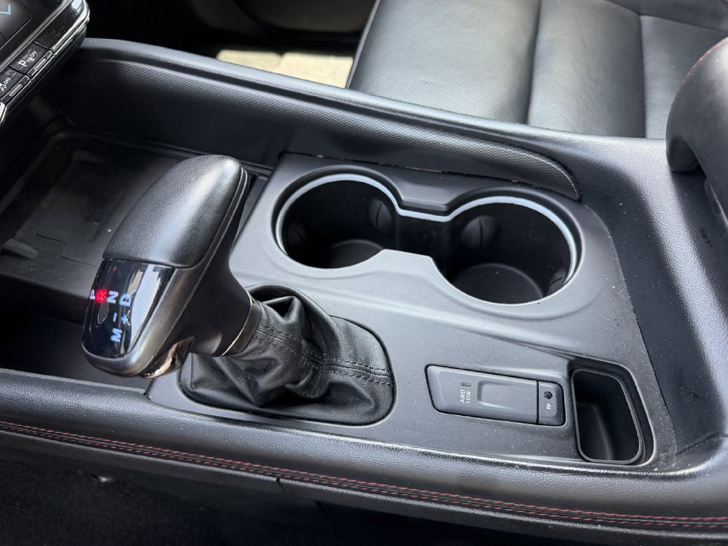 Used 2024 Dodge Durango R/T AWD/4WD image 16