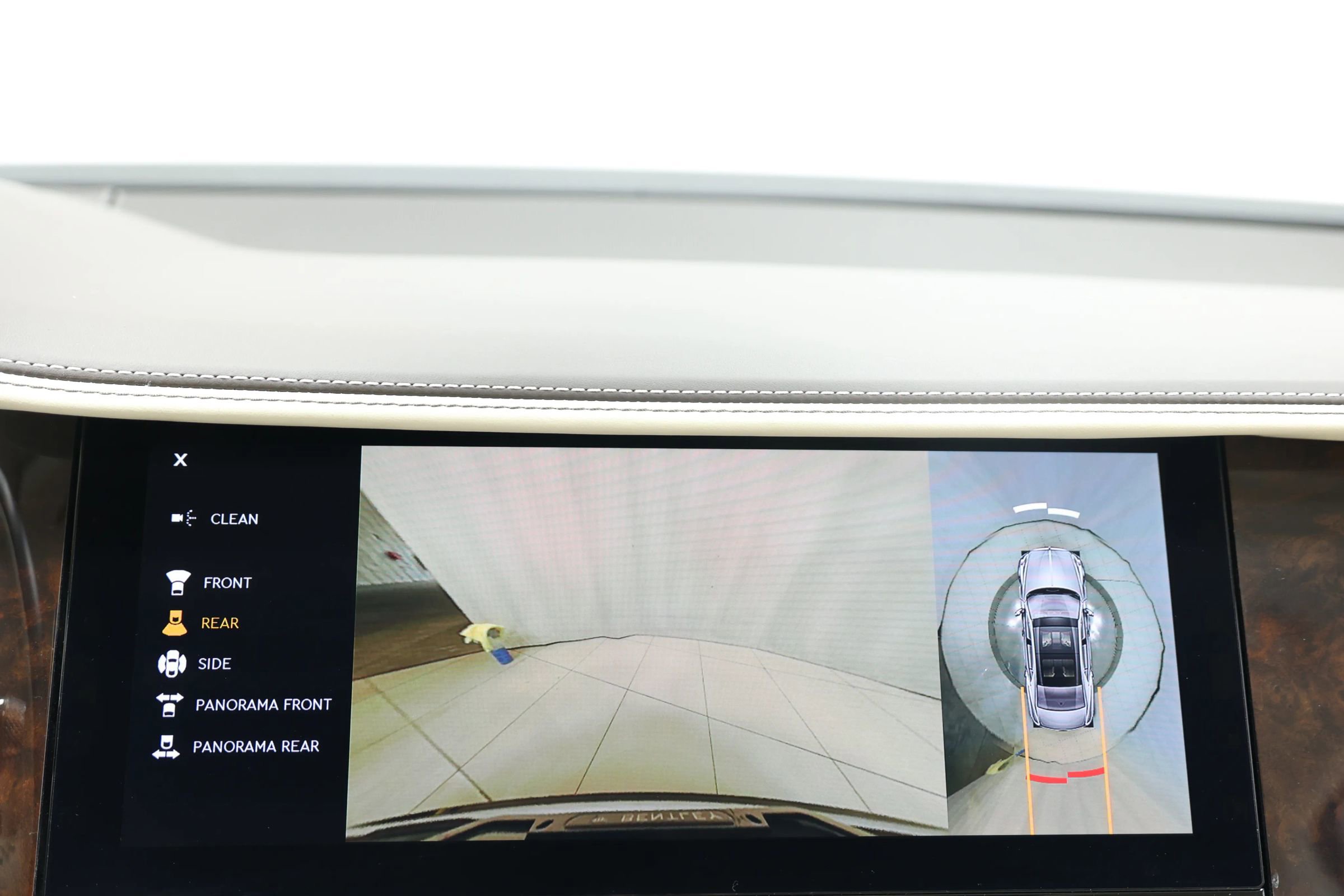Used 2020 Bentley Flying Spur W12 AWD/4WD image 36