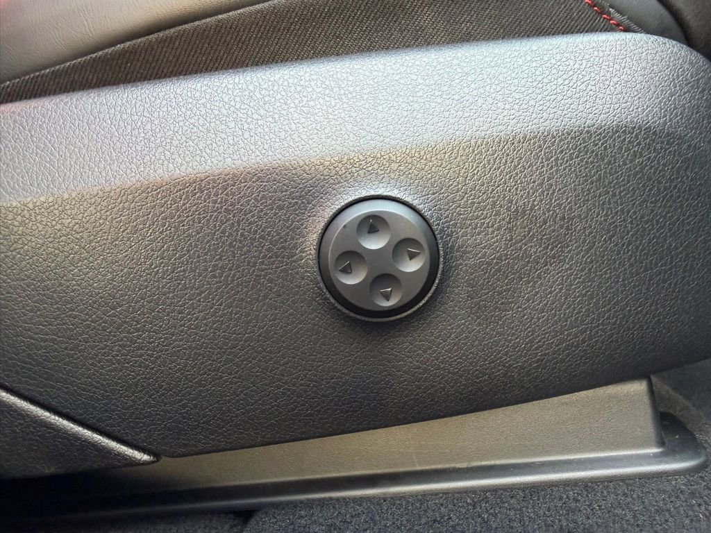 Used 2025 Mercedes-Benz GLC 43 AMG 4MATIC Coupe image 35