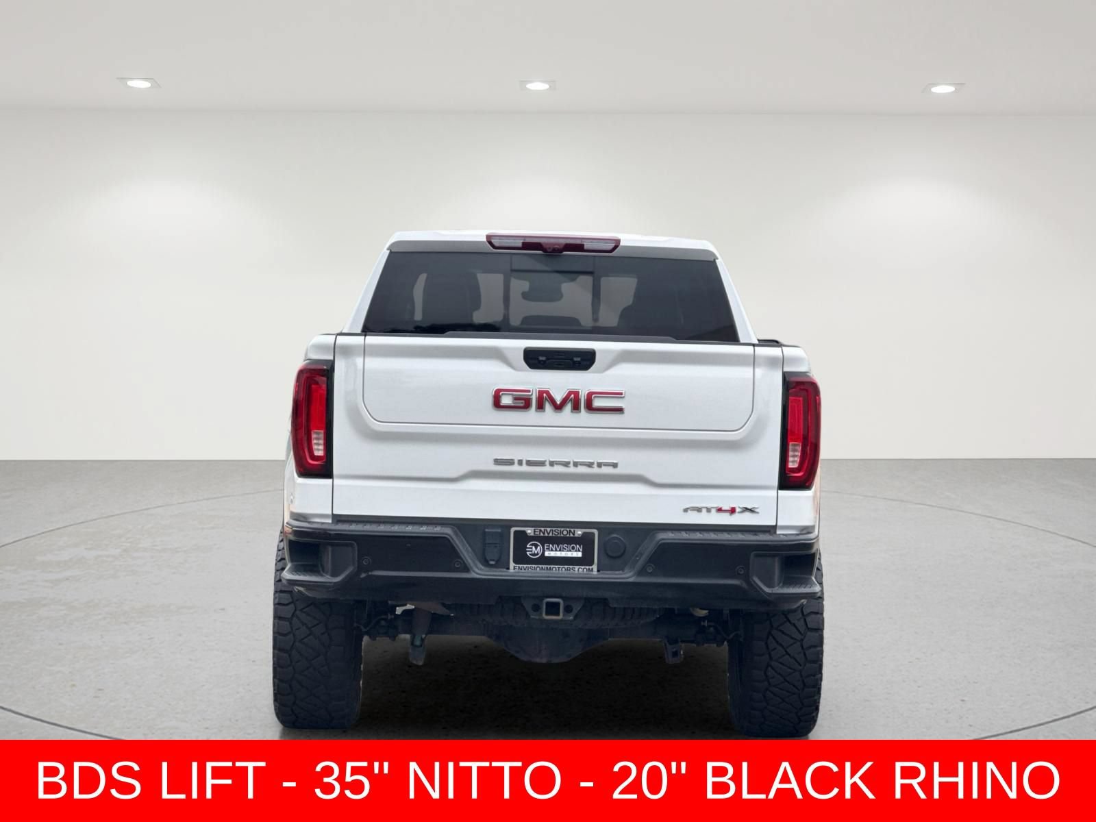 Used 2024 GMC Sierra 1500 AT4X AWD/4WD image 5