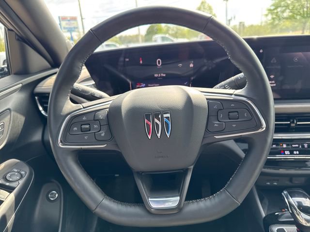 Certified 2024 Buick Envista Avenir image 17