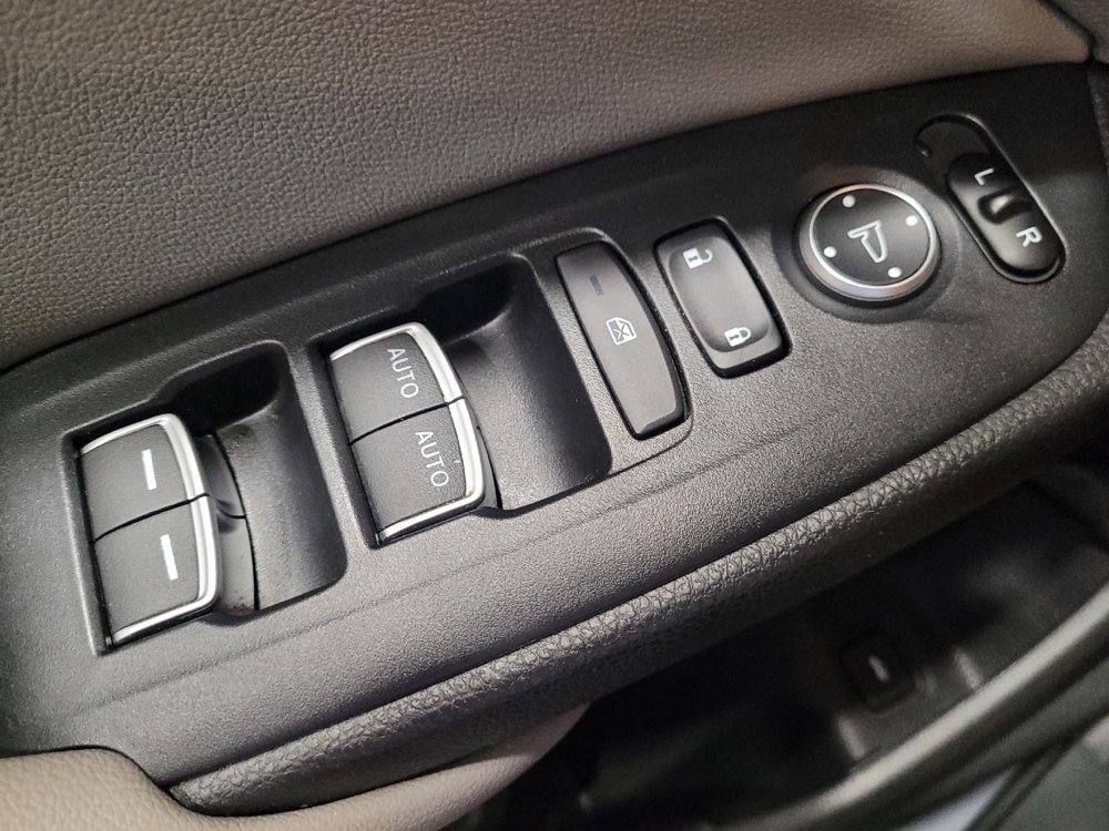 Used 2019 Honda Accord EX-L image 27