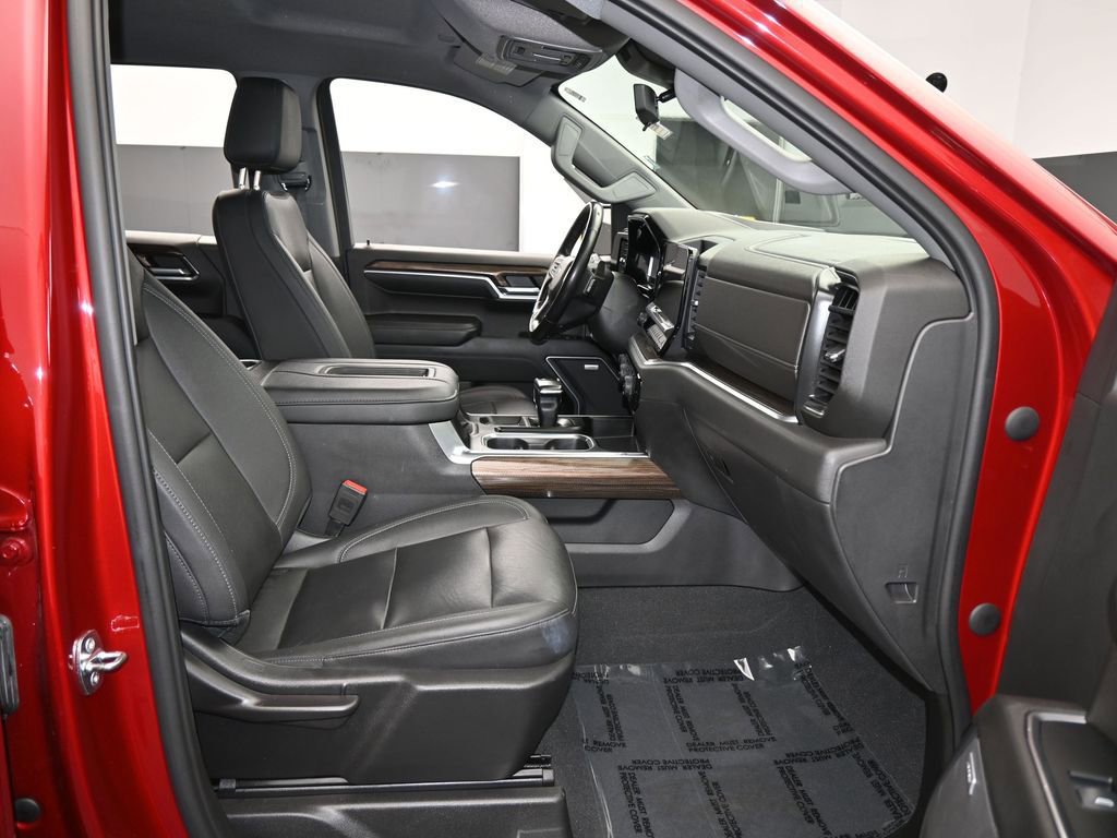 Used 2022 Chevrolet Silverado 1500 RST w/ Convenience Package II image 46