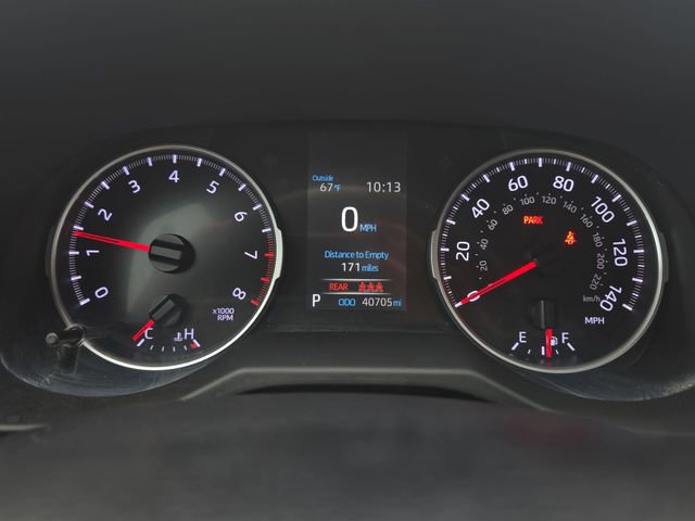 Used 2021 Toyota RAV4 LE image 18