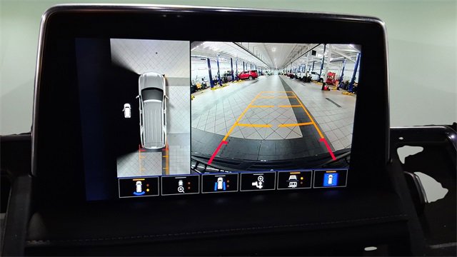 Used 2023 Chevrolet Tahoe Z71 w/ Luxury Package image 28