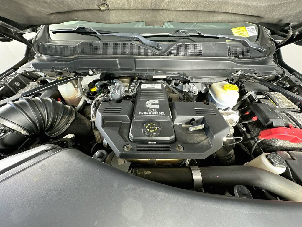 Used 2019 RAM 2500 Laramie AWD/4WD image 32