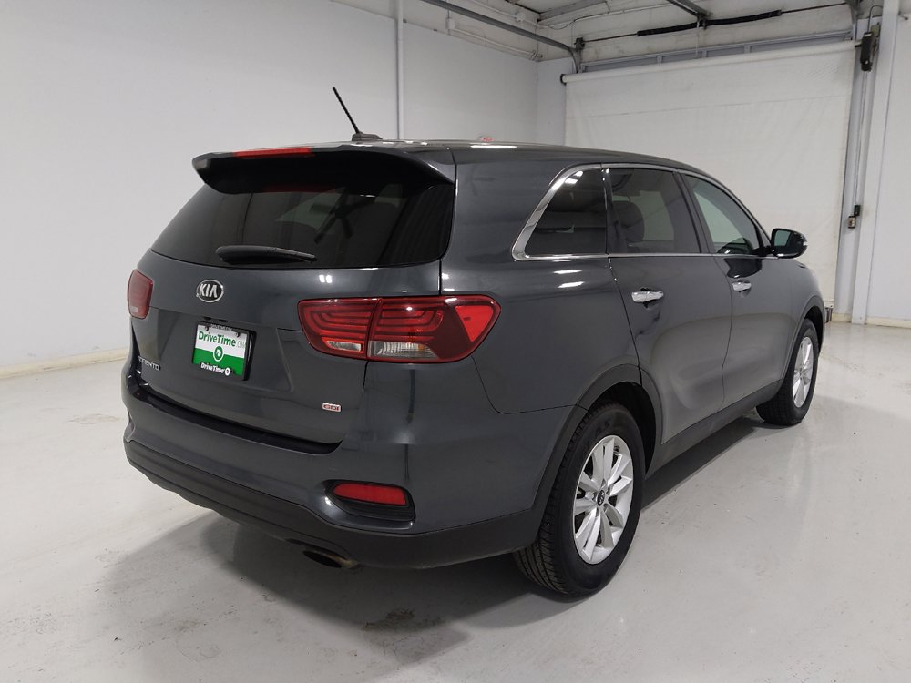 Used 2020 Kia Sorento LX FWD image 9