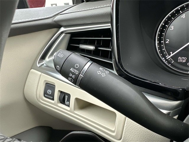 Certified 2022 Cadillac XT5 Premium Luxury image 41