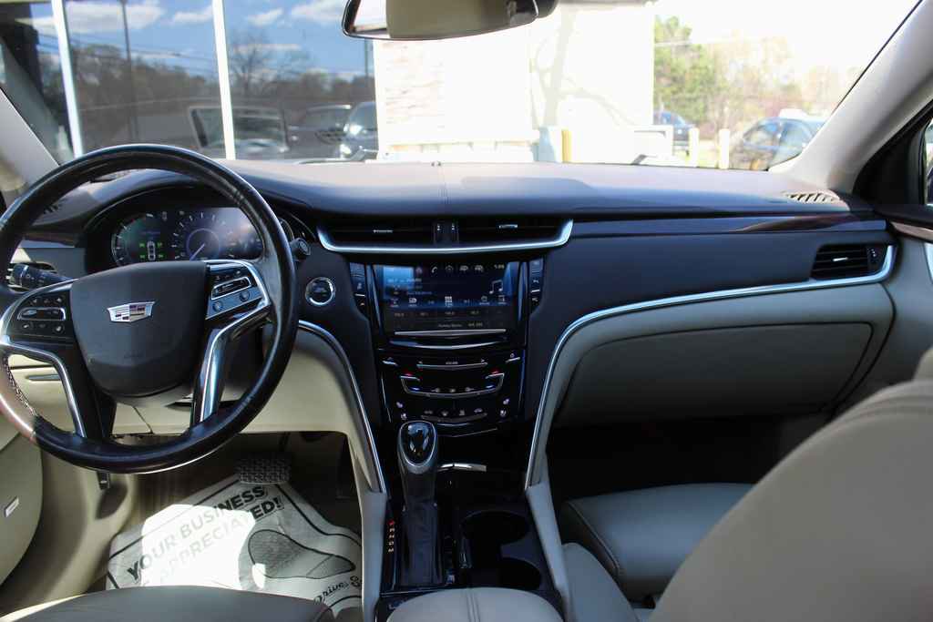 Used 2017 Cadillac XTS Premium Luxury image 28