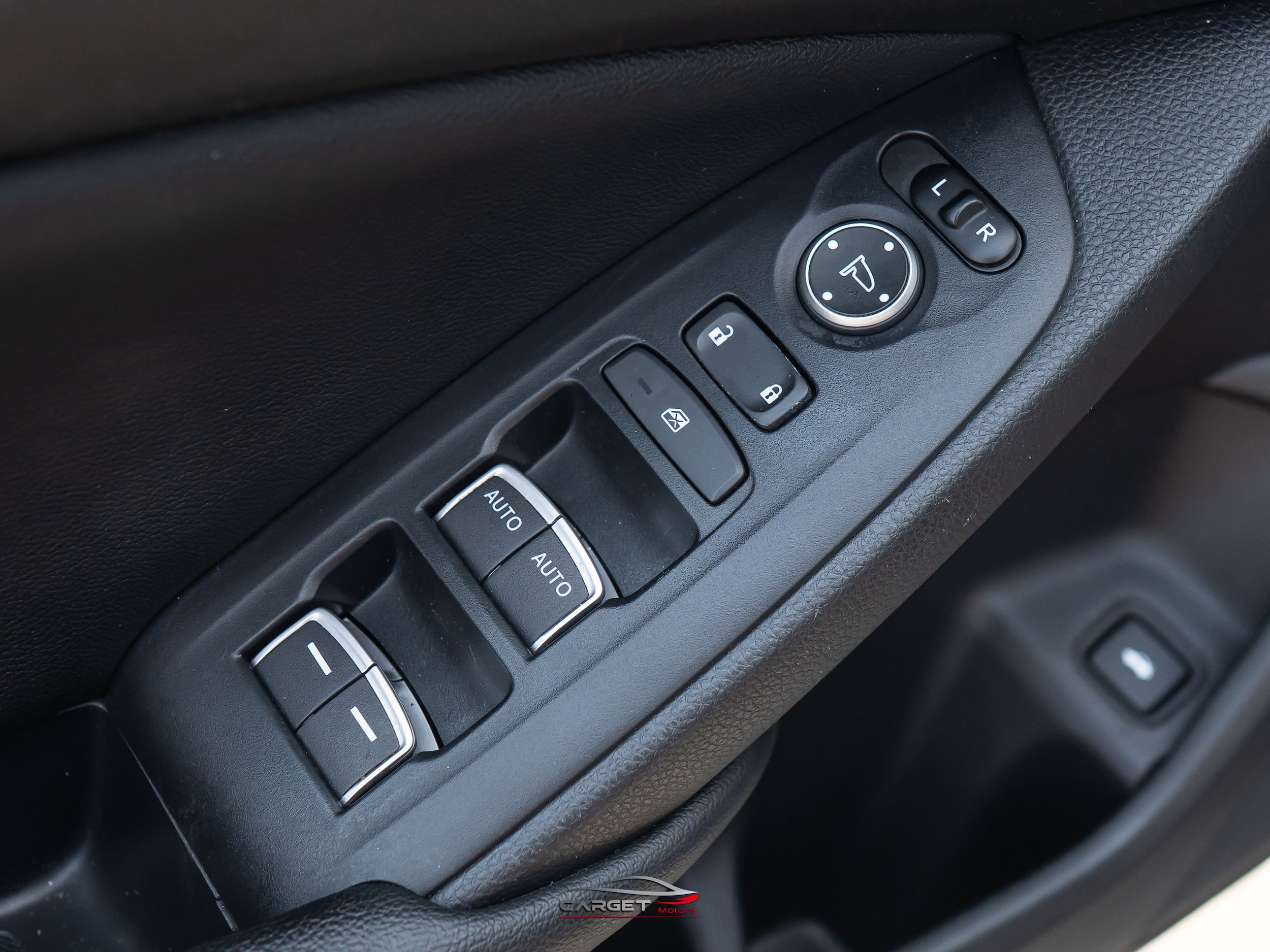 Used 2019 Honda Accord Sport image 38