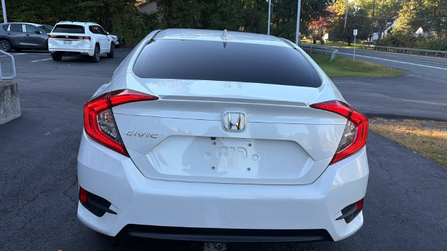 Used 2018 Honda Civic EX-T image 6