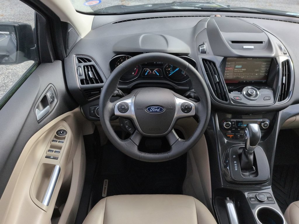 Used 2015 Ford Escape Titanium w/ Equipment Group 301A AWD/4WD image 16