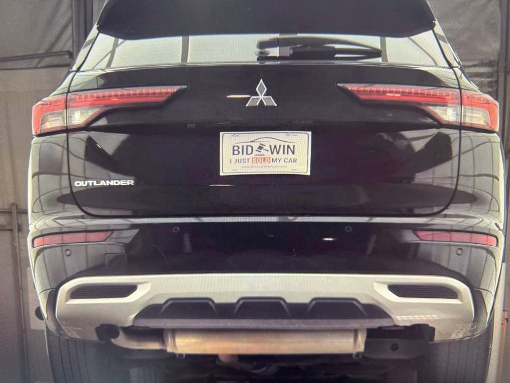 Used 2024 Mitsubishi Outlander SEL image 7