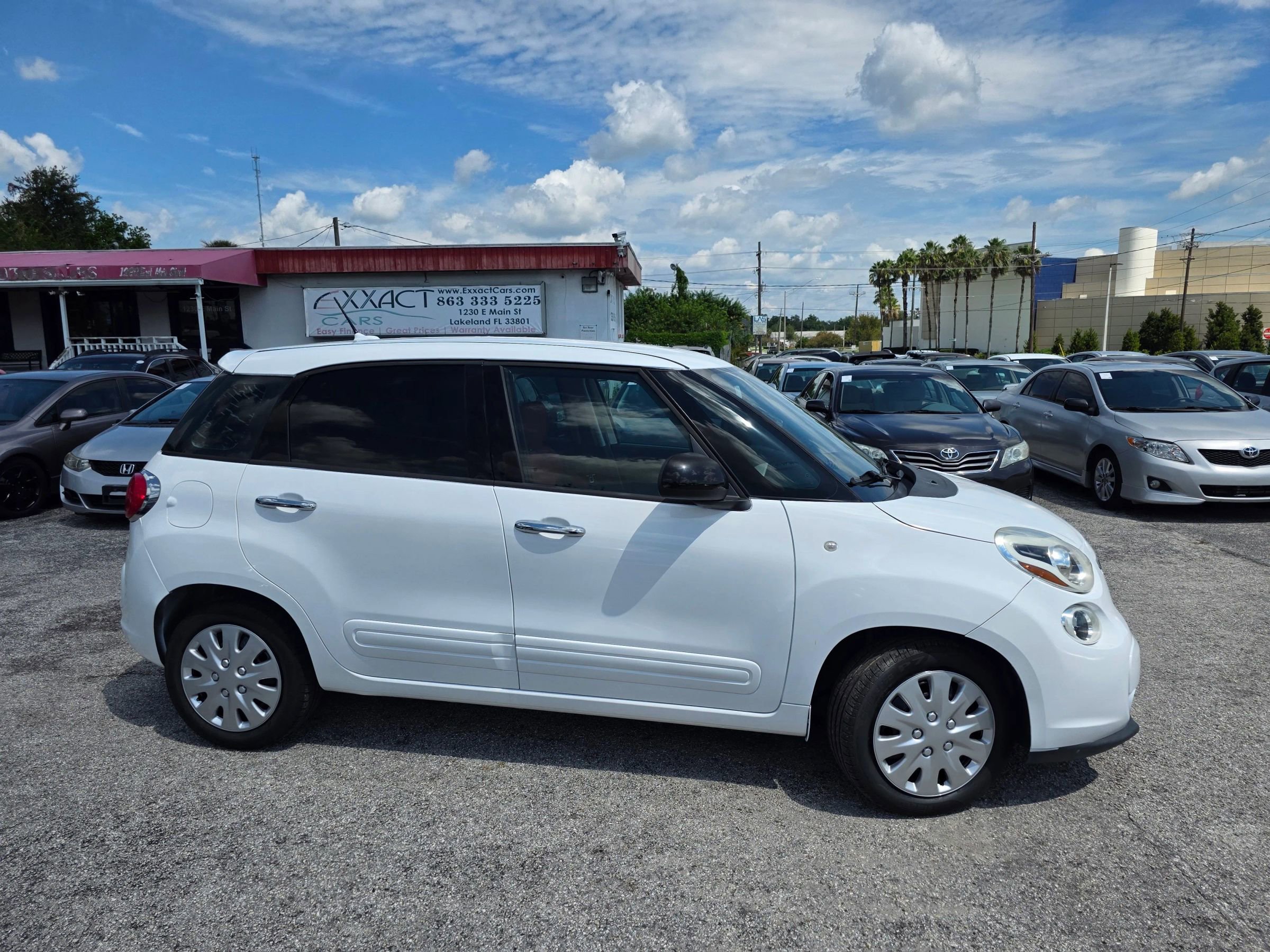 Used 2015 FIAT 500L Pop image 8