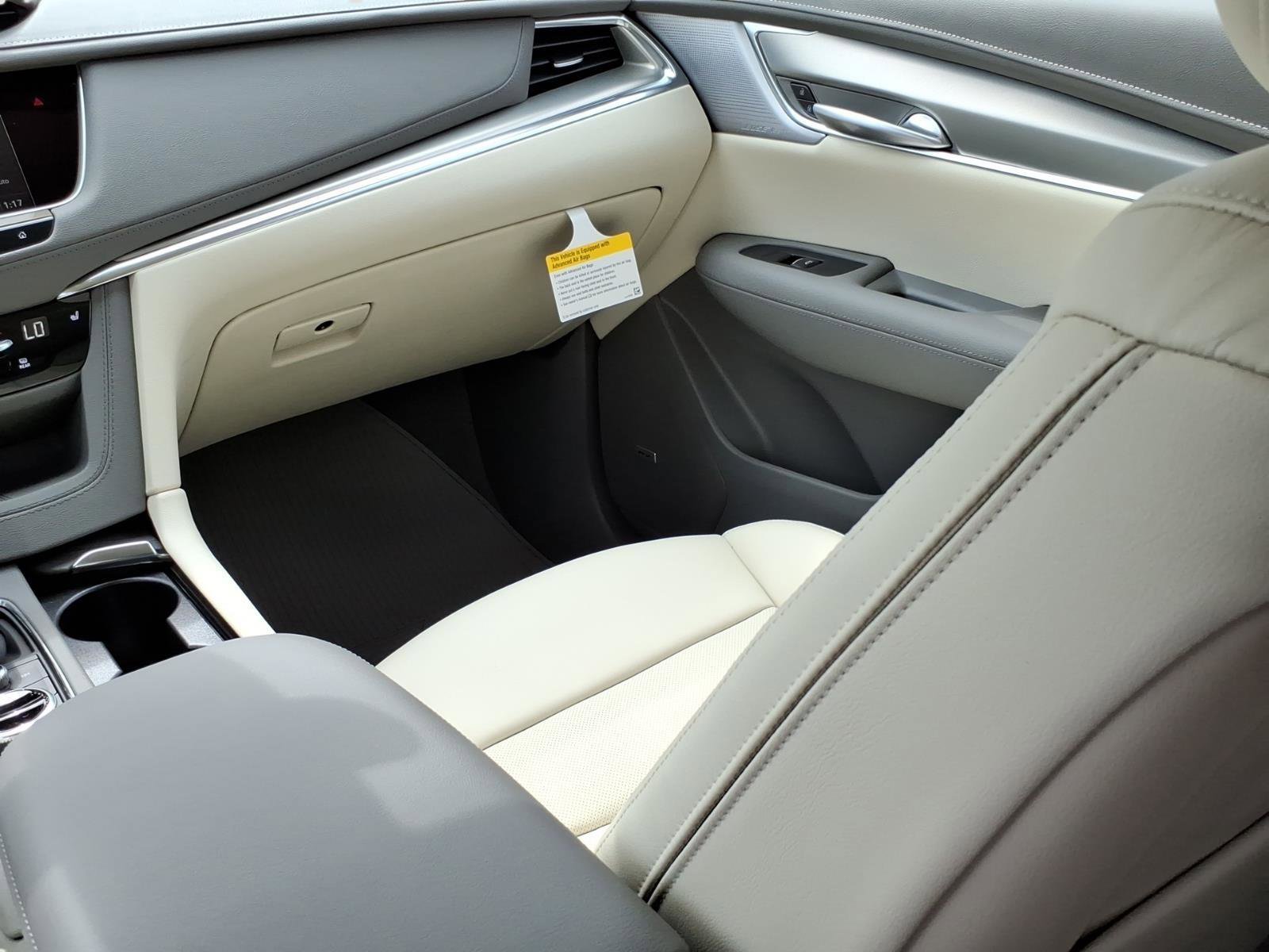 New 2026 Cadillac XT5 Premium Luxury image 10