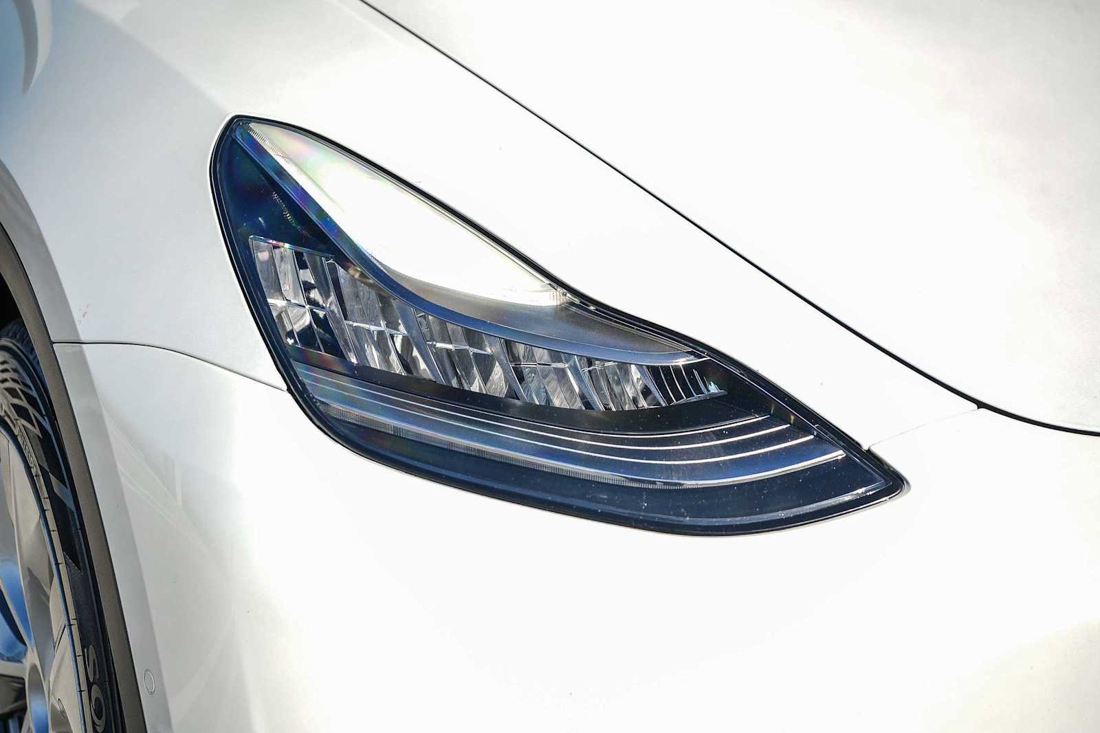 Used 2020 Tesla Model Y Long Range AWD/4WD image 4