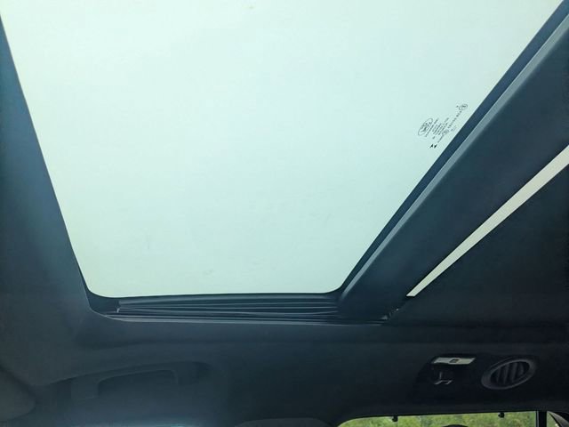 Used 2025 Ford Explorer ST image 30