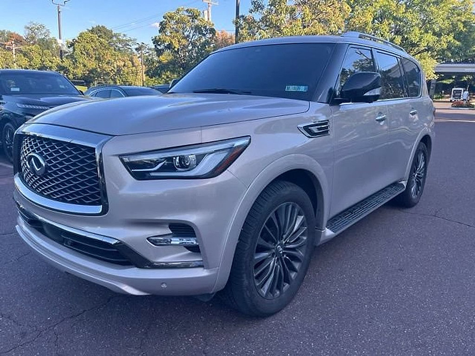 Certified 2024 INFINITI QX80 Premium Select w/ Cargo Package AWD/4WD image 7