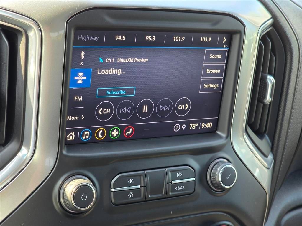 Used 2021 Chevrolet Silverado 1500 LT Trail Boss w/ Convenience Package II AWD/4WD image 4