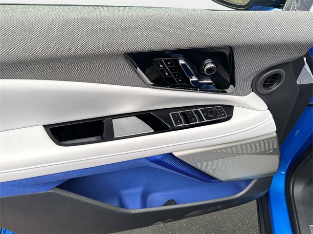 New 2026 Cadillac Optiq Luxury 1 image 15