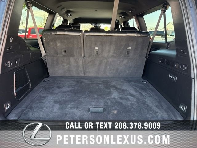 Used 2024 Jeep Wagoneer L Series II w/ Flexible Seating Group AWD/4WD image 19