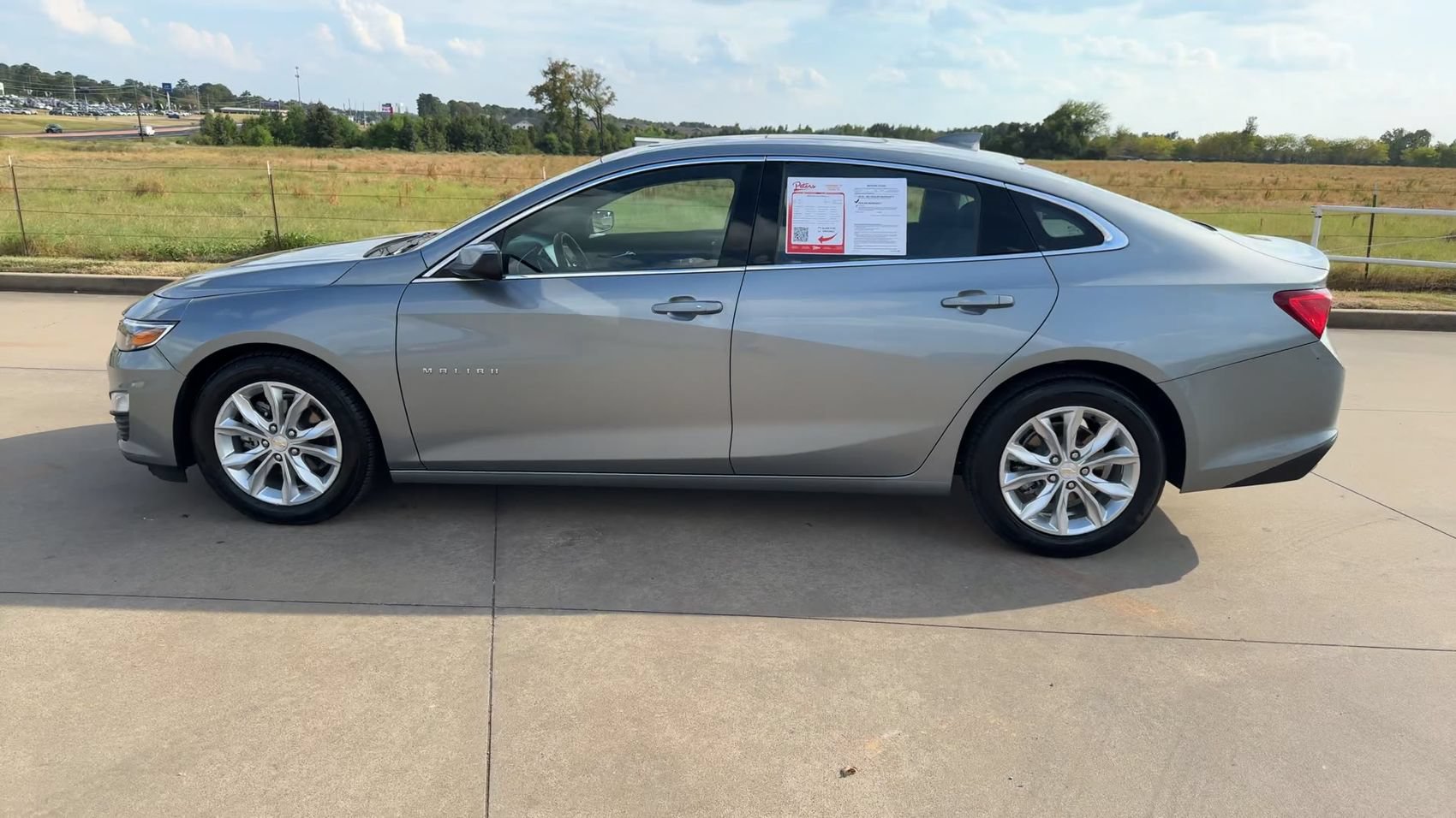 Used 2024 Chevrolet Malibu LT FWD image 6