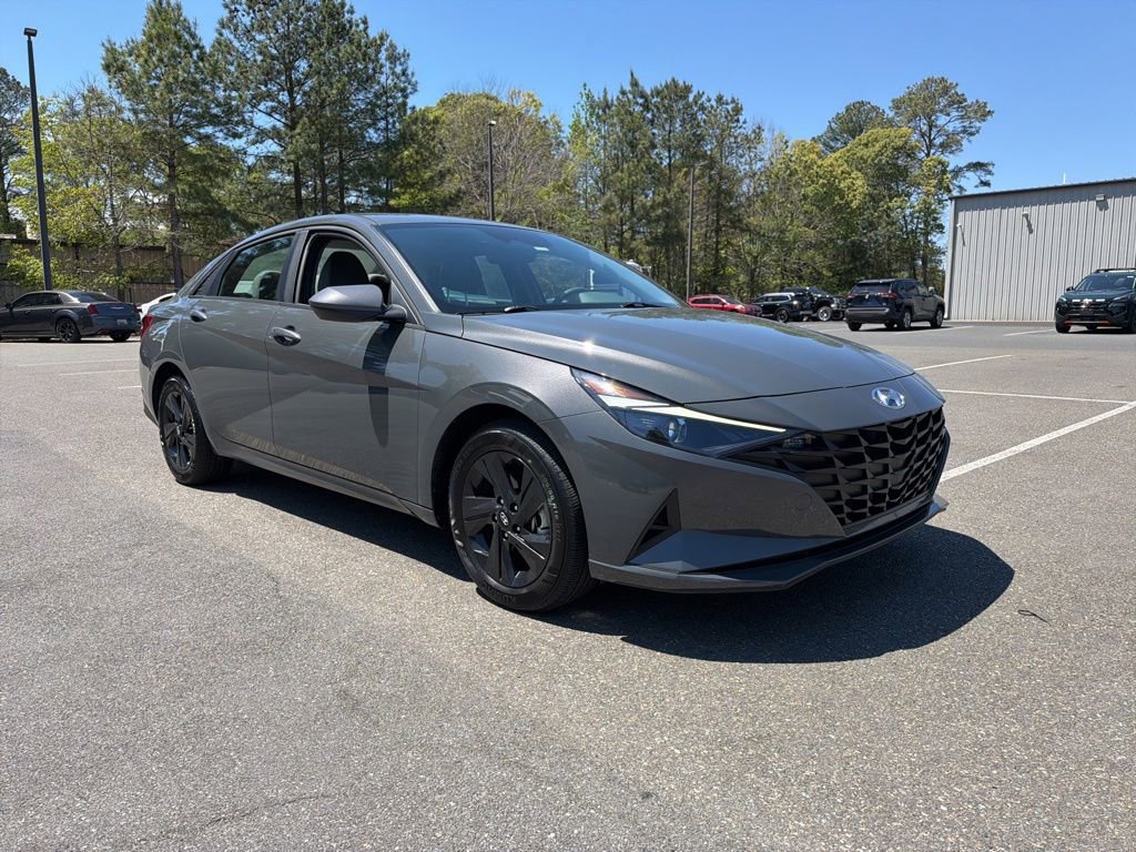 Certified 2023 Hyundai Elantra Blue w/ Cargo Package FWD image 6