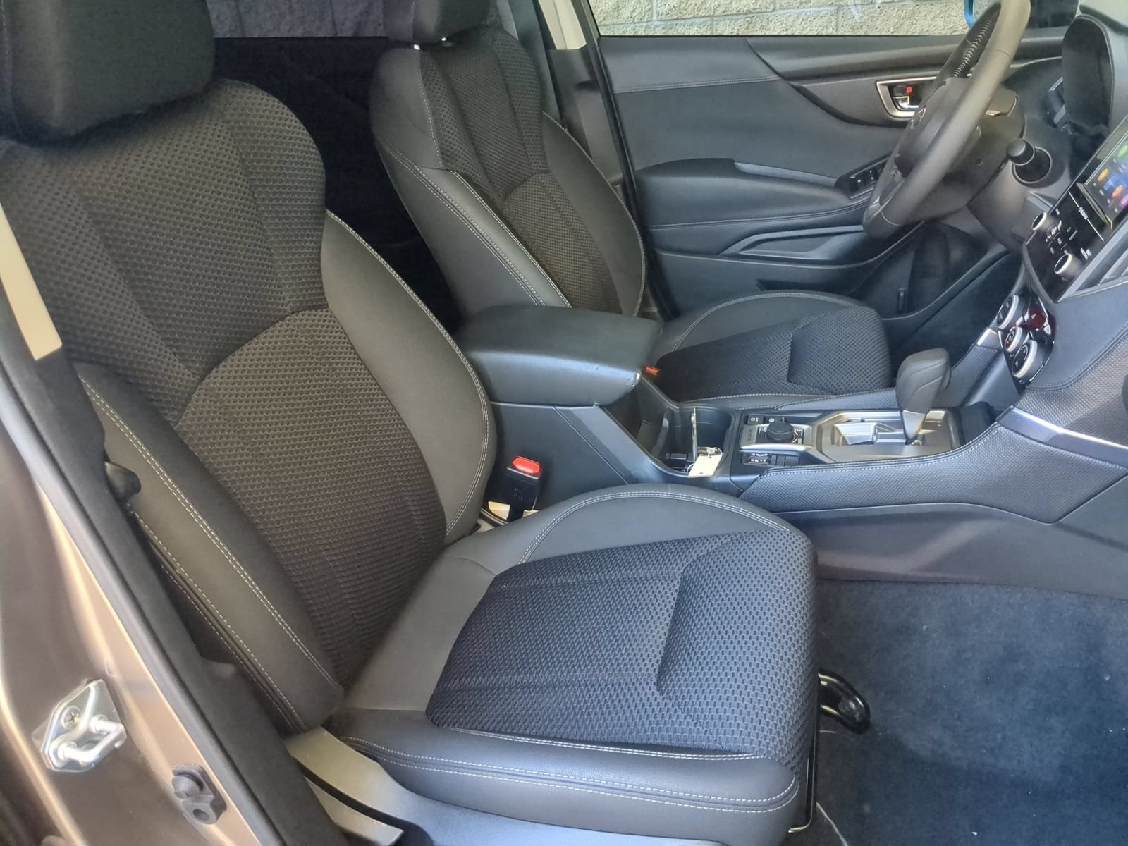 Certified 2024 Subaru Forester Premium AWD/4WD image 28