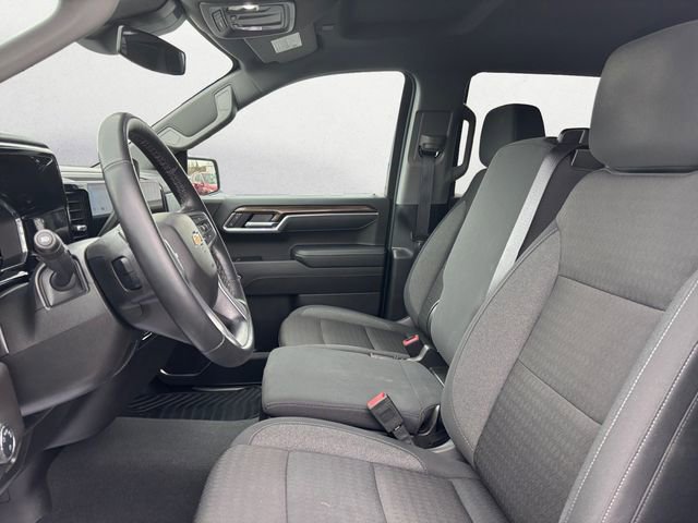 Used 2025 Chevrolet Silverado 1500 LT image 9